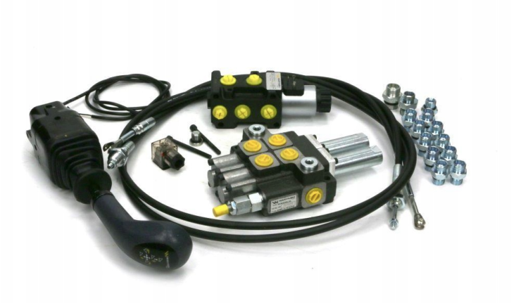 Zestaw Rozdzielacz 2-sek. Elektrozawór Joystick Linki na widełki 2000mm Waryński.png