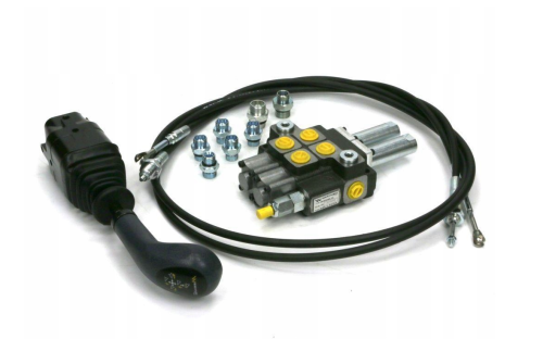 Zestaw Rozdzielacz 2-sekcyjny Joystick Linki na widełki 1500mm Waryński.png