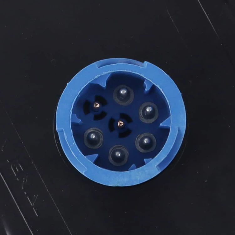 VL153200_3.jpg