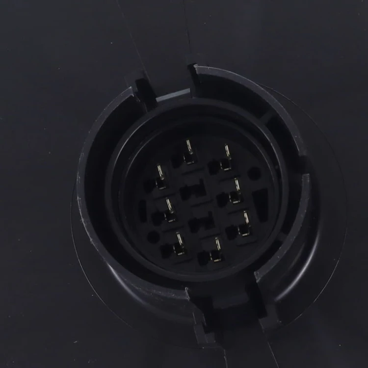 VL168610_4.jpg