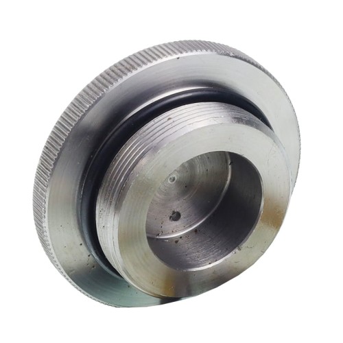 Metalowy korek wlewu paliwa do URSUS C-330 M46x1,5 42311240